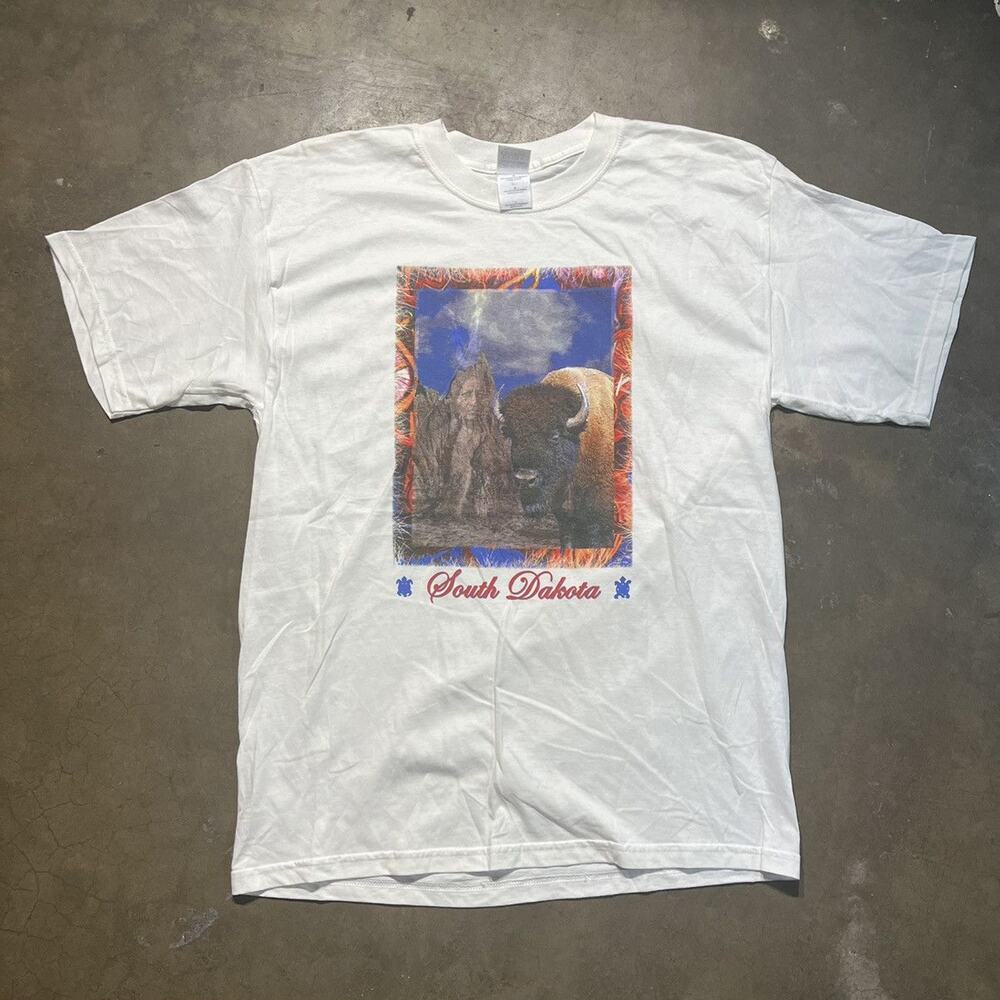 Vintage Y2k South Dakota State White Buffalo T-Shirt
